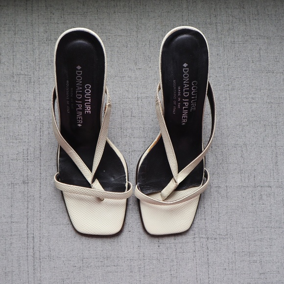 Donald J Pliner Couture Couture Strappy Heels Womens 7M Beige Vintage Y2K - Picture 1 of 9